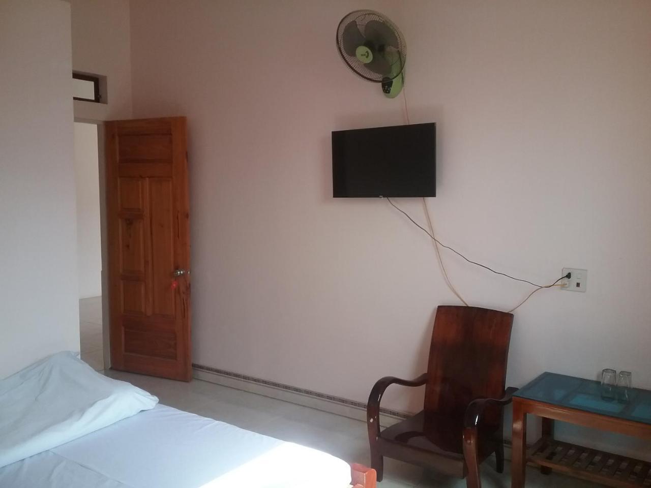 Thac Ba Family Homestay Ho To Exteriér fotografie